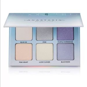 Anastasia Moonchild Glow Kit Highlighter